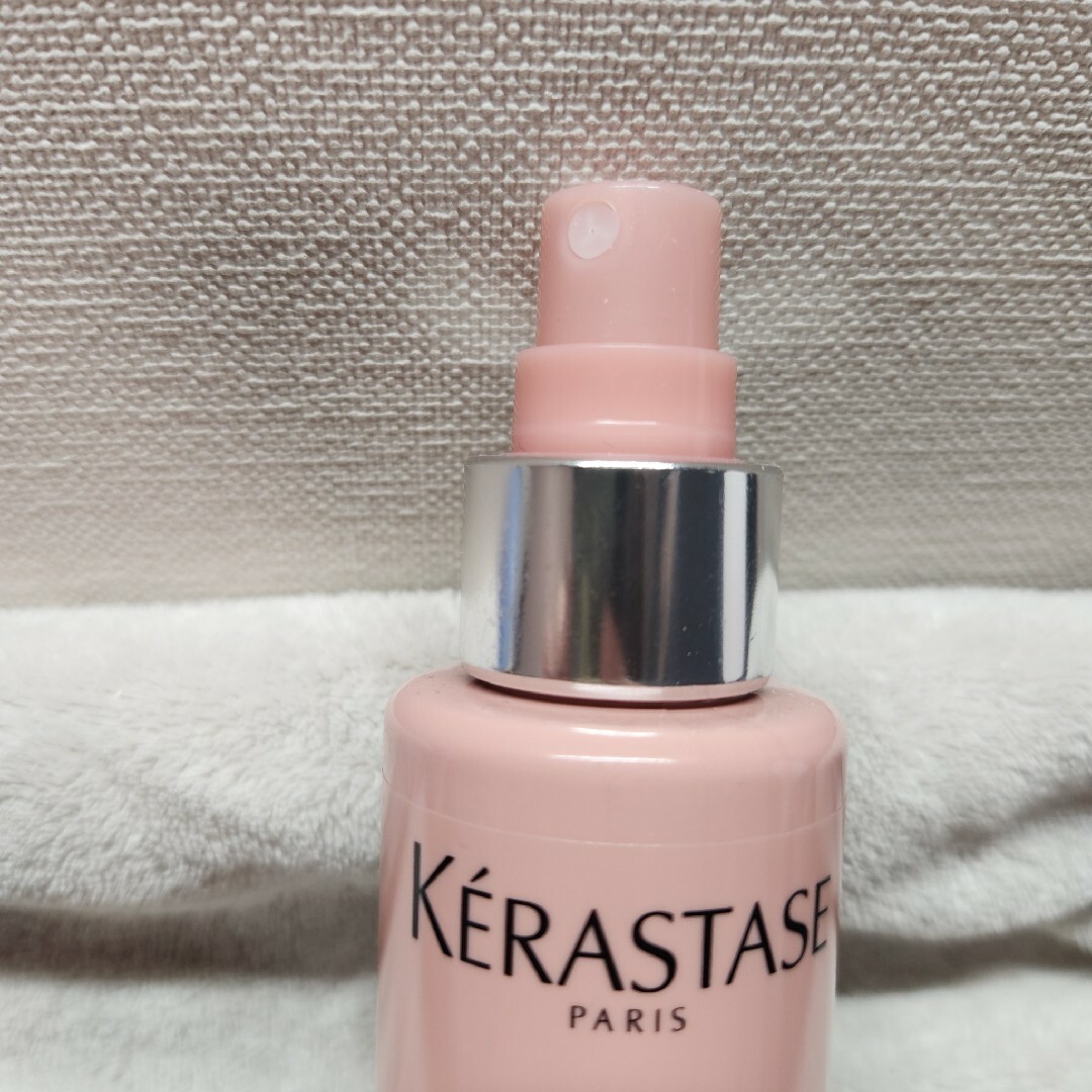 KERASTASE(ケラスターゼ)のKERASTASE ケラスターゼ 美品 洗い流さないトリートメント コスメ/美容のヘアケア/スタイリング(ヘアケア)の商品写真