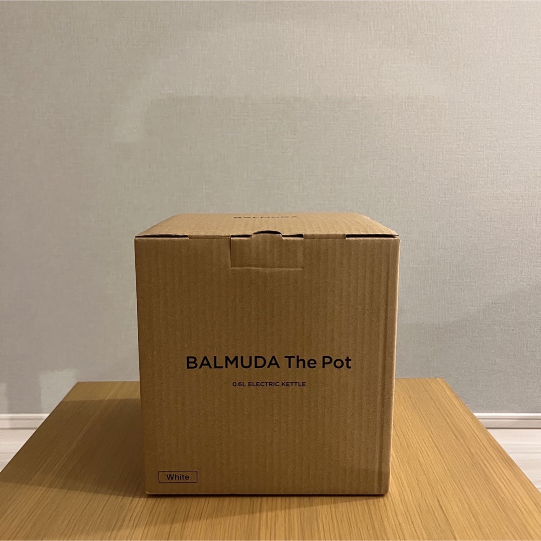 BALMUDA(バルミューダ)のBALMUDA / 電気ケトル - K07A-WH スマホ/家電/カメラの生活家電(電気ケトル)の商品写真