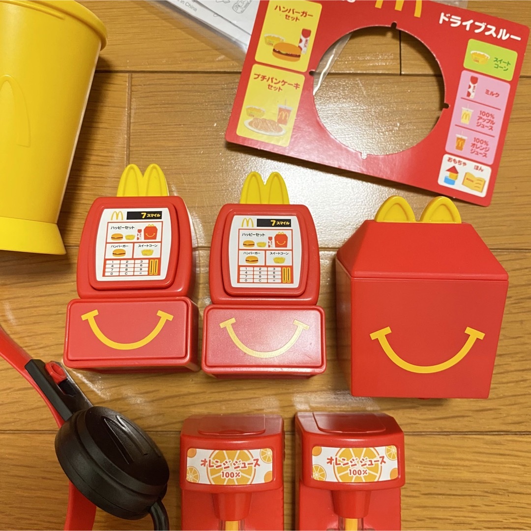 マクドナルド(マクドナルド)のハッピーセット　マックアドベンチャー　なりきりマクドナルド エンタメ/ホビーのおもちゃ/ぬいぐるみ(キャラクターグッズ)の商品写真