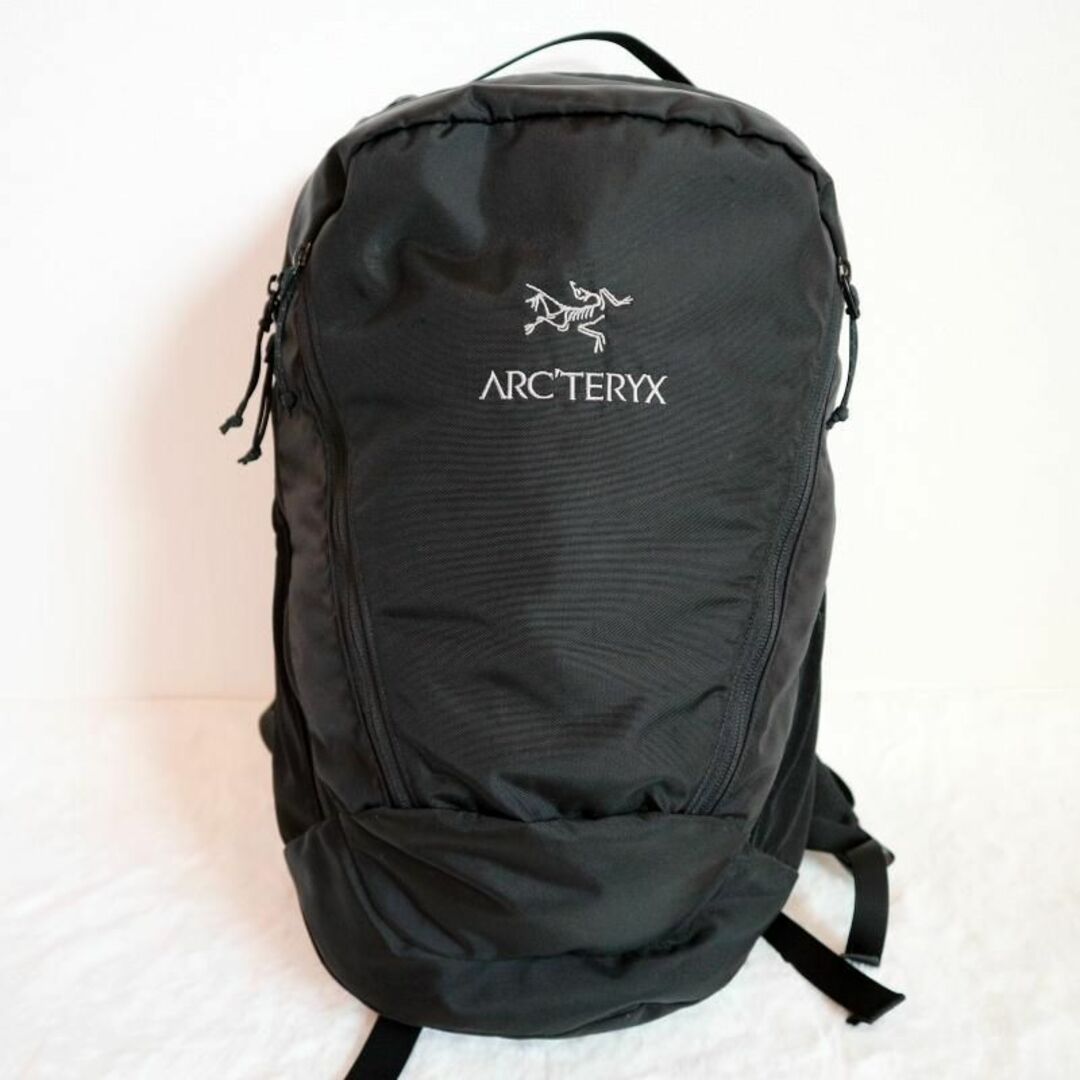 ARC通勤・通学や街歩きに最適☆ARC'TERYX マンティス26 軽量 大容量