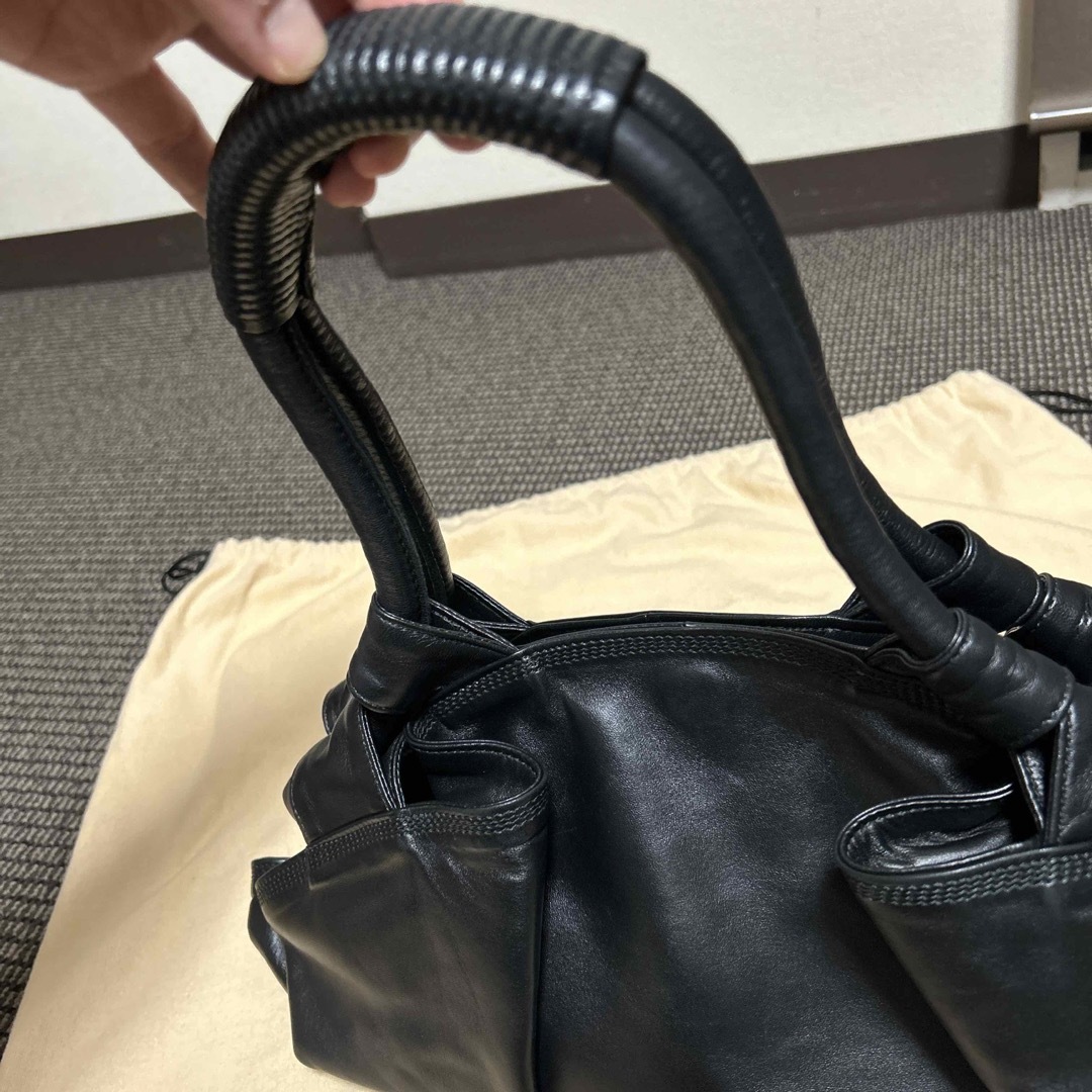 ロエベ 正規品 ナッパアイレ アナグラム 美品 ブラック ラムスキン 格安-