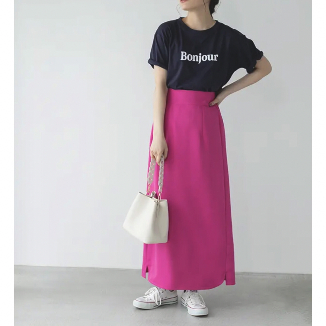 【新品/タグ付き】Edit Sheen ボンジュールロゴTシャツ n×w レディースのトップス(Tシャツ(半袖/袖なし))の商品写真