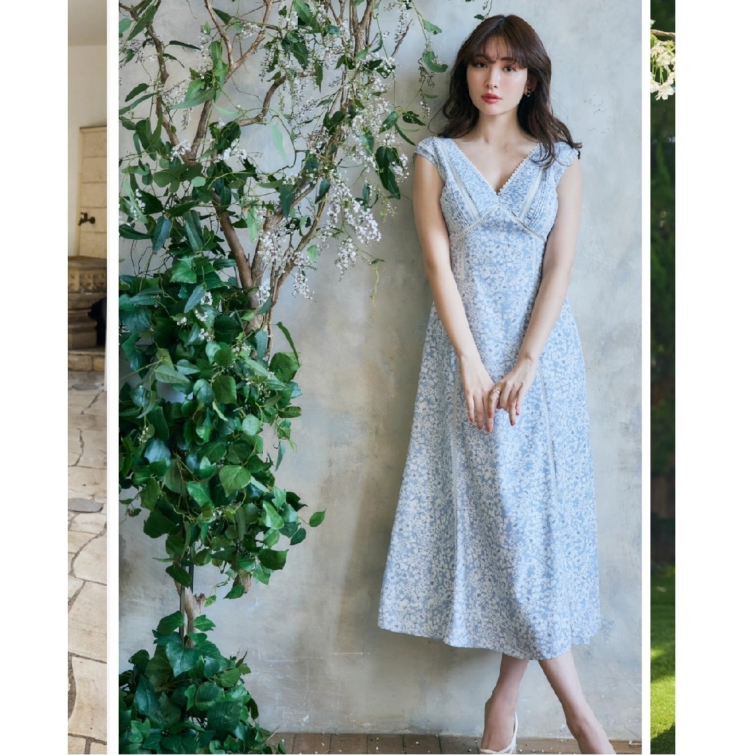 サイズ▶︎MHerlipto Lace Trimmed Floral Dress