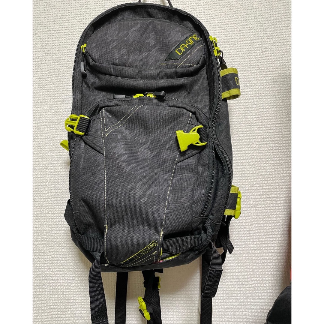 Dakine(ダカイン)のDAKINE Heli pro ダカインヘリプロ レディースのバッグ(リュック/バックパック)の商品写真