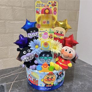 アンパンマンキッズコレクション(ANPANMAN KIDS COLLECTION)のアンパンマン　オムツケーキ　3段　特大(ベビー紙おむつ)