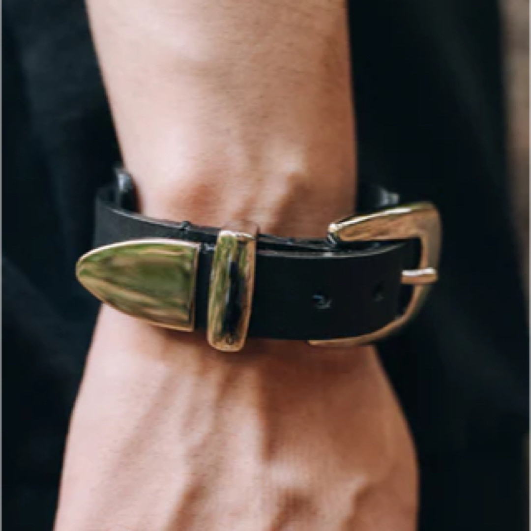 no. x PRY / Real Leather Buckle Bracelet