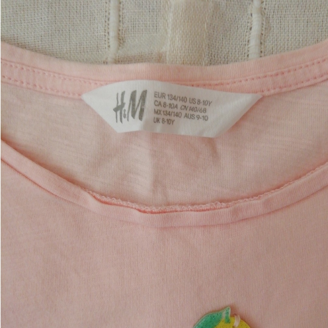 H&M(エイチアンドエム)のH&M半袖Tシャツ キッズ/ベビー/マタニティのキッズ服女の子用(90cm~)(Tシャツ/カットソー)の商品写真