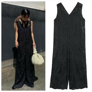 Ameri VINTAGE - AmeriVINTAGE 新作完売品 CHLOE V NECK ROMPERSの通販