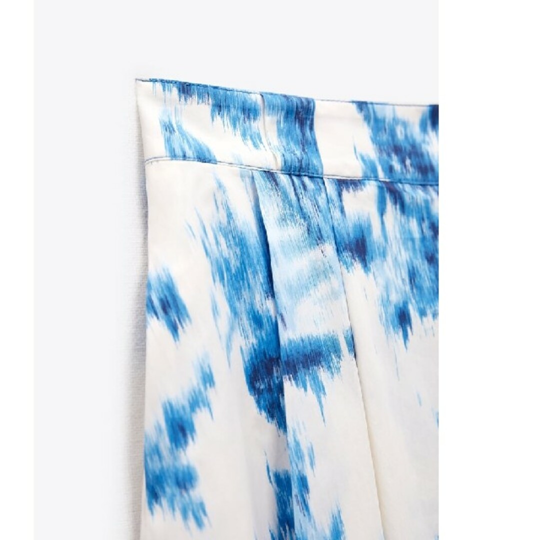 ZARA(ザラ)のZARA　コットン　スカート　ブルー　BLUE 柄　綿100% レディースのスカート(ロングスカート)の商品写真