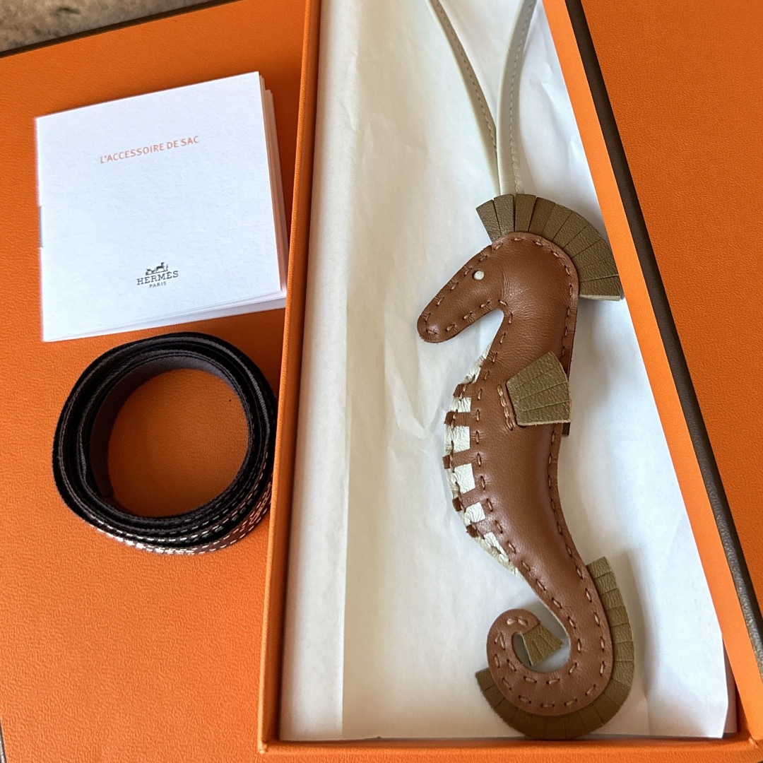 Hermes タツノオトシゴ イポチャーム エルメスアクセサリー