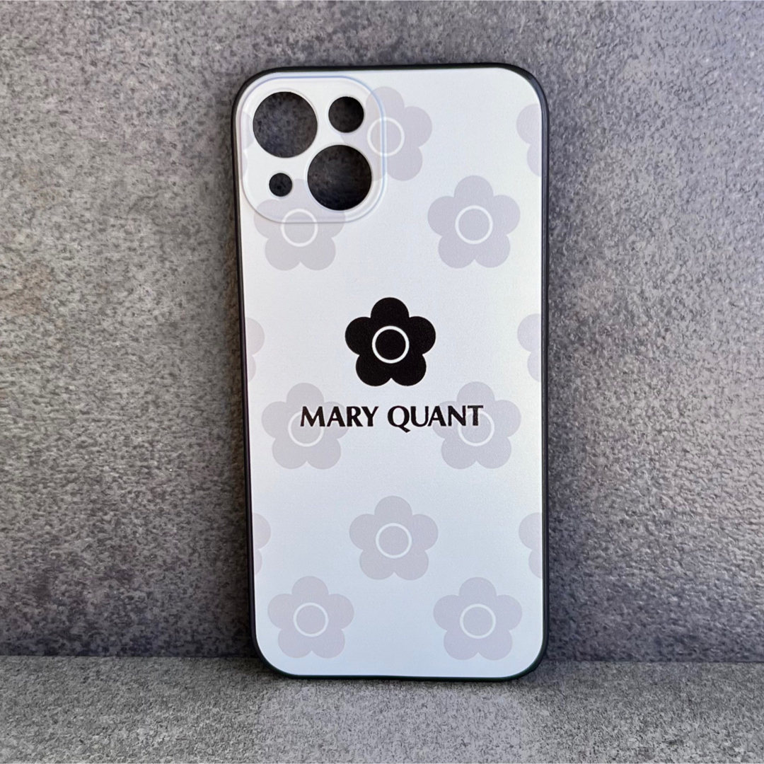 MARY QUANT(マリークワント)のiPhone13 マリークワント  デイジー柄  モバイルケース  スマホ/家電/カメラのスマホアクセサリー(iPhoneケース)の商品写真