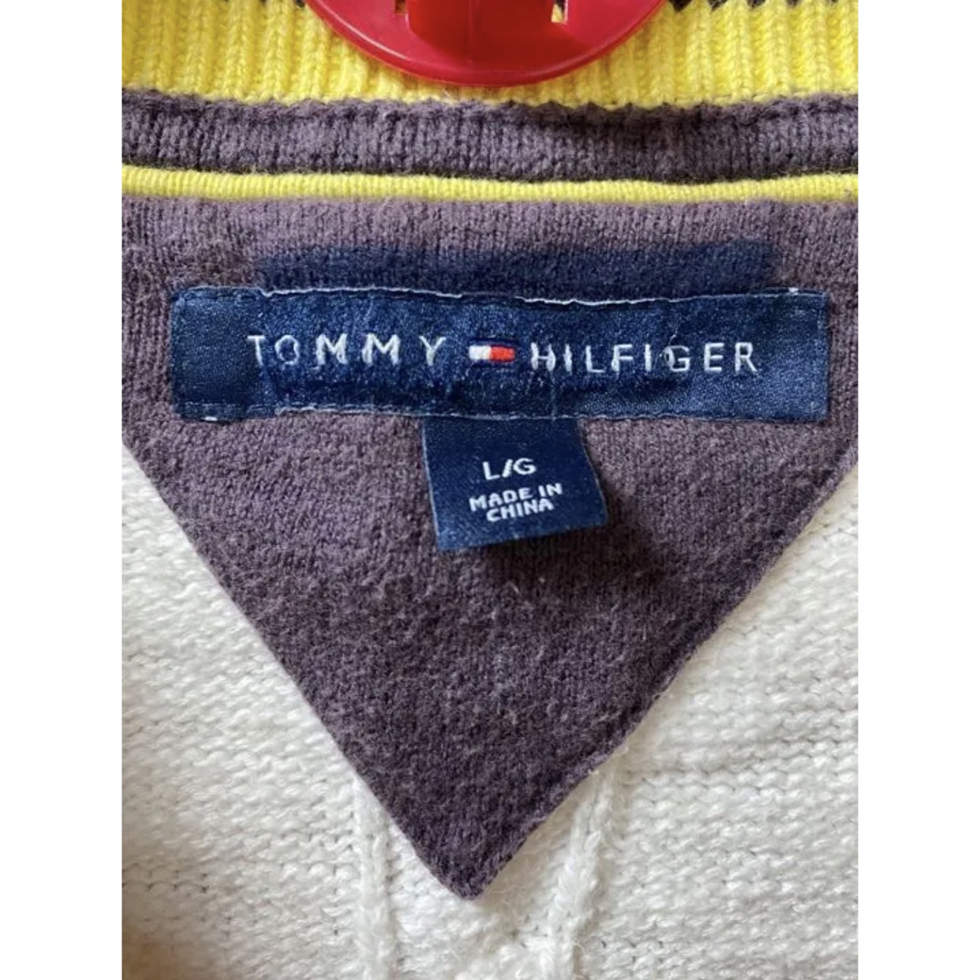 TOMMY HILFIGER(トミーヒルフィガー)のTOMMY HILFIGER  Vネック　ケーブルニット メンズのトップス(ニット/セーター)の商品写真