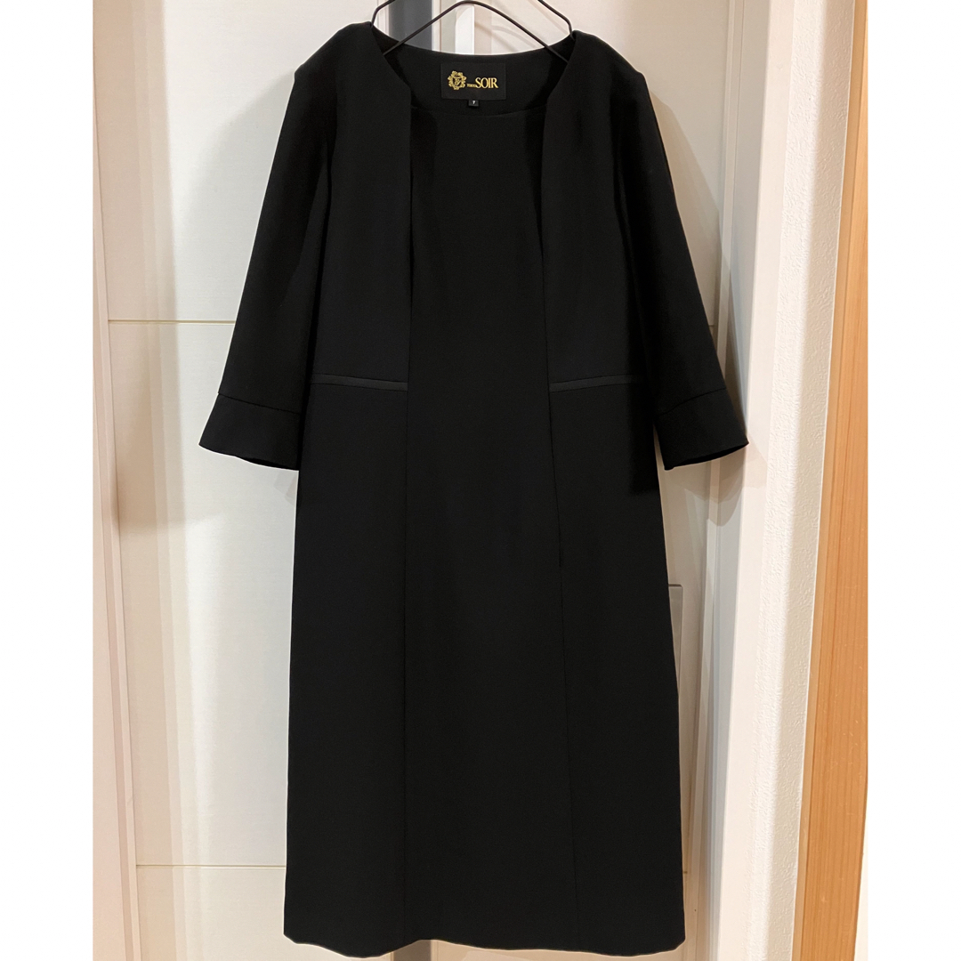 TOKYO SOIR - 【極美品】東京ソワール ワンピース ノーカラー