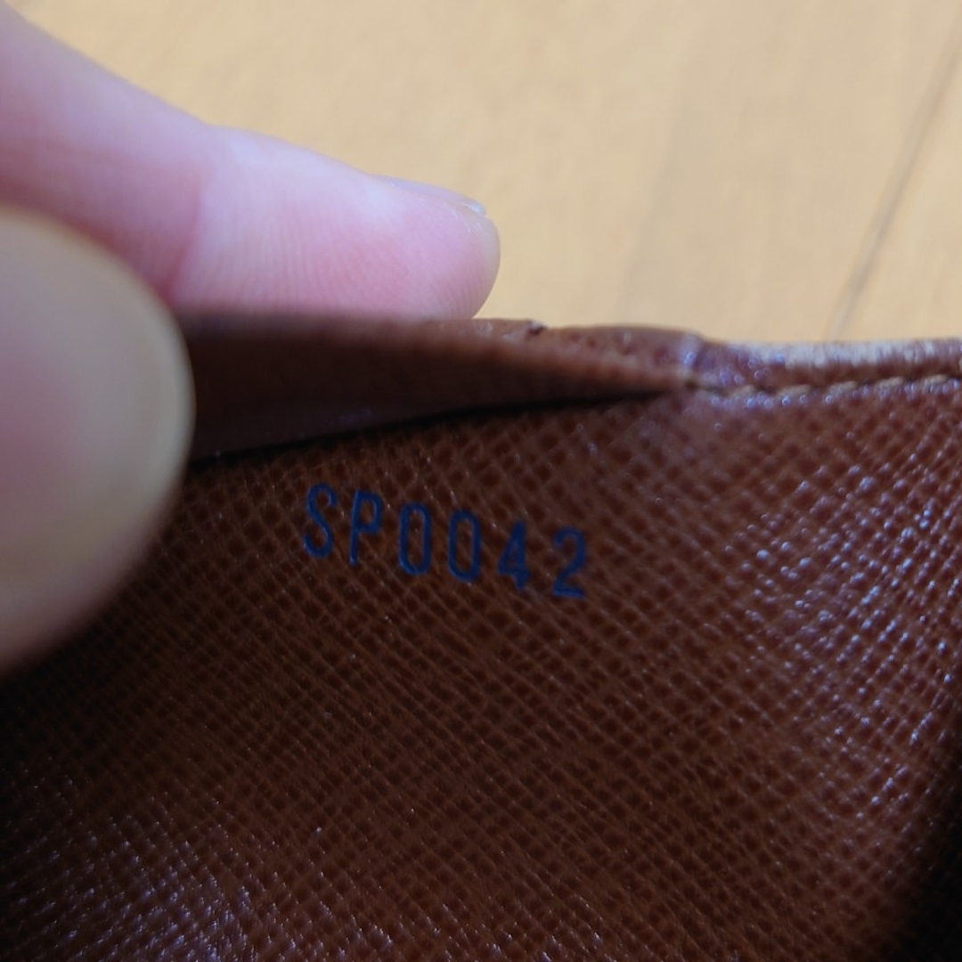LOUIS VUITTON(ルイヴィトン)のルイヴィトン　L字ファスナー　二つ折り財布　モノグラム レディースのファッション小物(財布)の商品写真