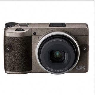 リコー(RICOH)のRICOH GR III Diary Edition ほぼ新品(コンパクトデジタルカメラ)