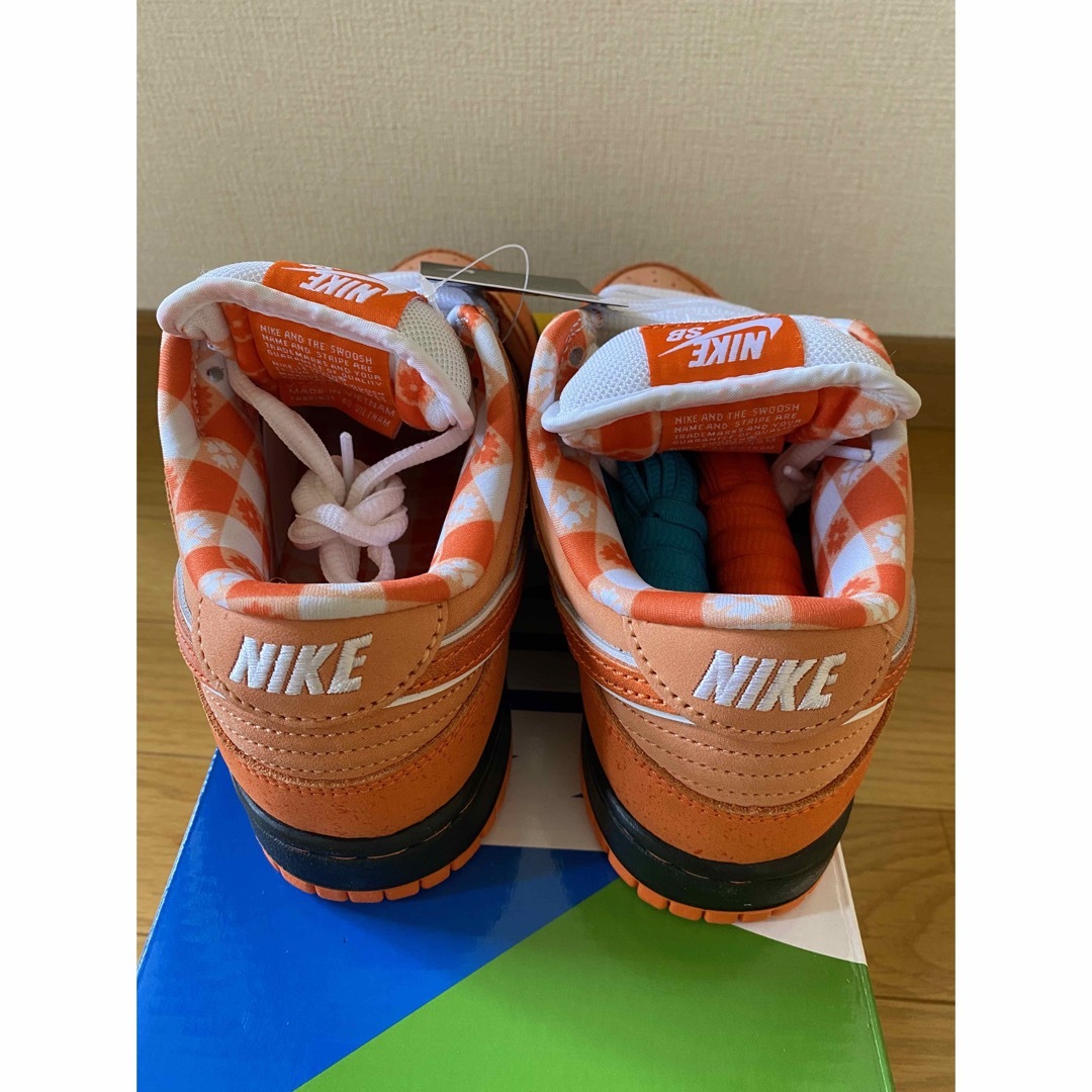 NIKE(ナイキ)のConcepts Nike SB Dunk Orange Lobster US6 メンズの靴/シューズ(スニーカー)の商品写真