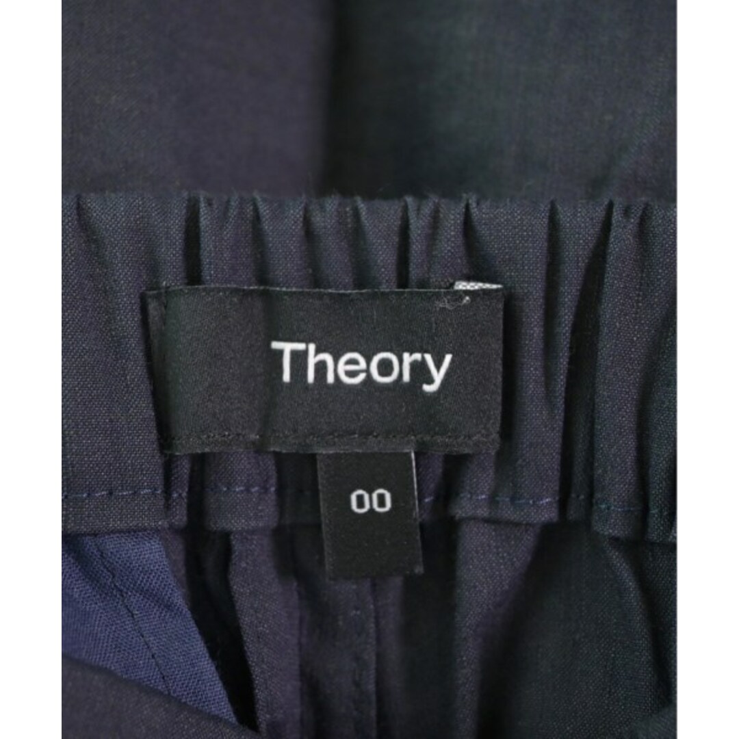 theory(セオリー)のTheory セオリー クロップドパンツ 00(XS位) 紺 【古着】【中古】 レディースのパンツ(クロップドパンツ)の商品写真