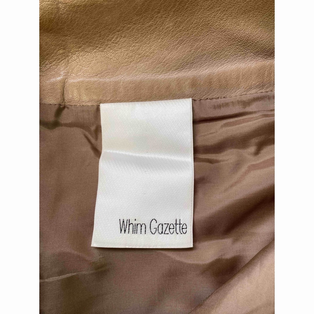 Whim Gazette(ウィムガゼット)のウェムガゼット　本革　ベージュ　タイトスカート レディースのスカート(ひざ丈スカート)の商品写真