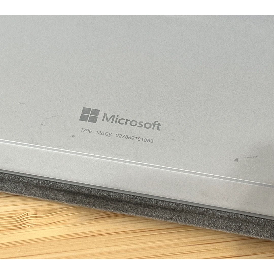 Microsoft(マイクロソフト)のMicrosoft Office付属 Surface Proタイプカバー同梱 スマホ/家電/カメラのPC/タブレット(ノートPC)の商品写真