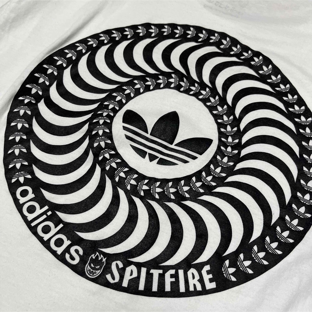 【希少】アディダス　スピットファイヤー　Tシャツ　コラボ　即売り切れ　大人気