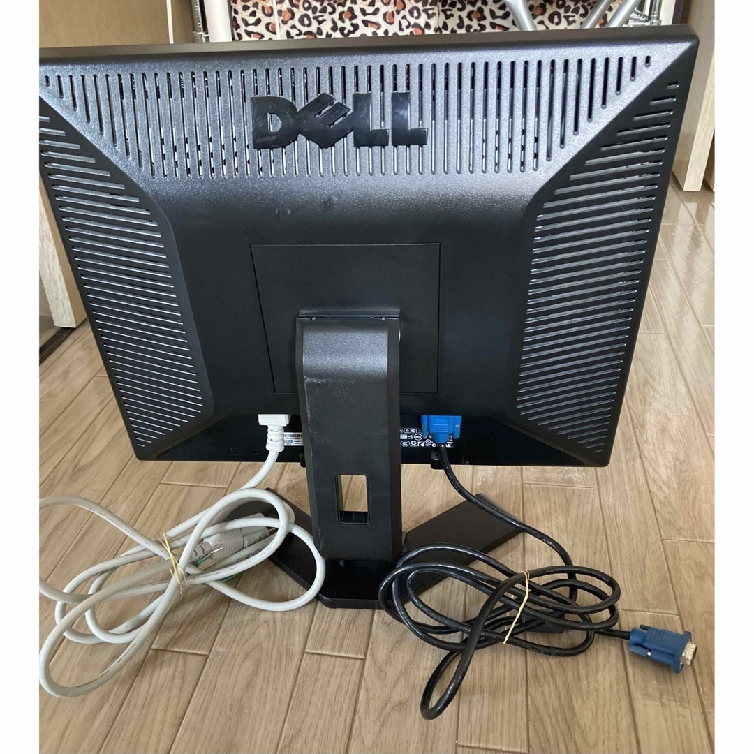 DELL(デル)のパソコンモニター スマホ/家電/カメラのPC/タブレット(ディスプレイ)の商品写真