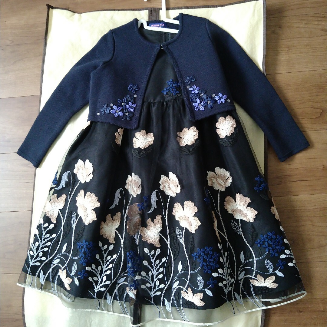 ANNA SUI mini(アナスイミニ)のANNA SUI mini　 120 ニットジャケット キッズ/ベビー/マタニティのキッズ服女の子用(90cm~)(ジャケット/上着)の商品写真