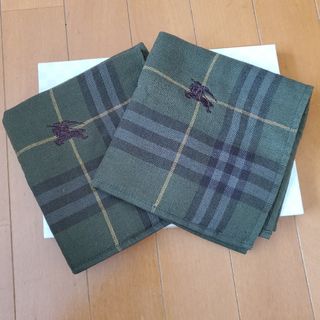 バーバリー(BURBERRY)のバーバリー ウォッシュタオル 2枚 カーキ　222(タオル/バス用品)