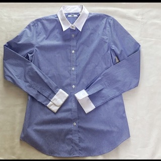 ユニクロ(UNIQLO)のユニクロ　ブルー　ピンストライプシャツ　Lサイズ(シャツ/ブラウス(長袖/七分))