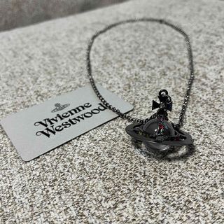 vivienne westwood 立体オーブとレリーフオーブのネックレスセット