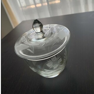 未使用　アンティーク　クリスタルガラス　キャンデーポット(ガラス)