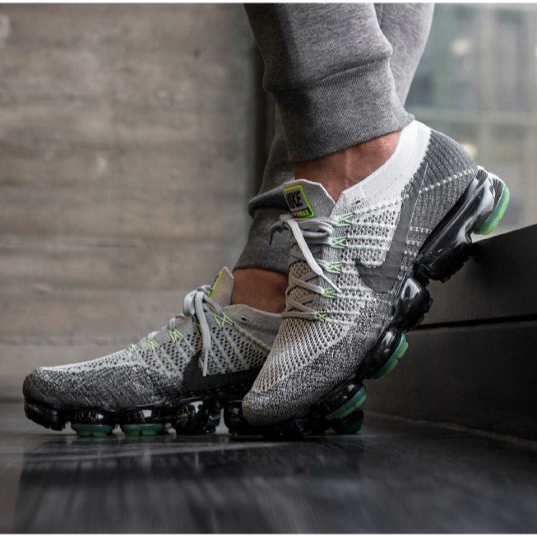 ナイキ レア ヴェイパーマックス VAPORMAX イエローグラデ 29