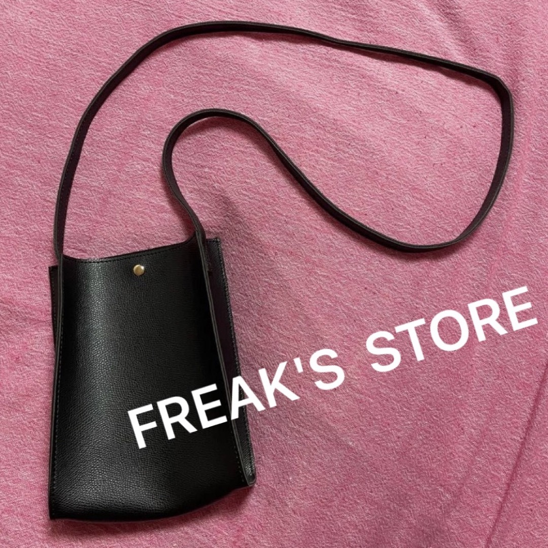 FREAK'S STORE(フリークスストア)のFREAKS STORE スマホショルダー　ポシェット　サコッシュ レディースのバッグ(ショルダーバッグ)の商品写真