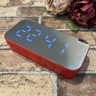 充電式 Bluetooth5.0 ワイヤレス スピーカー 置き時計　レッド(置時計)