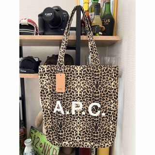 A.P.C トートバッグ　レオパード　ヒョウ柄