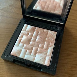 ボビイブラウン(BOBBI BROWN)のボビイブラウン　ミニ ハイライト　ピンクグロウ(フェイスカラー)