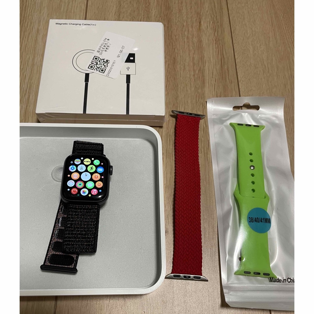 おまけ多数 Apple Watch series6 40mm アルミニウムGPS-