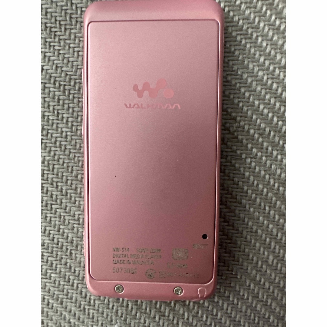 WALKMAN(ウォークマン)のウォークマン NW-S14 8GB Bluetooth対応 スマホ/家電/カメラのオーディオ機器(ポータブルプレーヤー)の商品写真