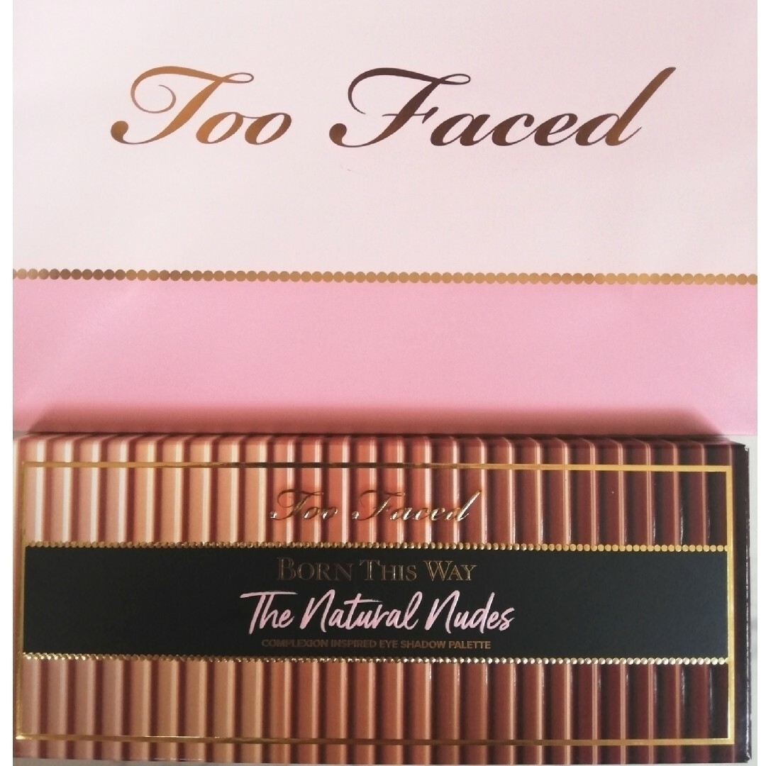 Too Faced(トゥフェイス)の【新品】Too Faced トゥ―フェイスドナチュラルヌ―ドパレット:紙袋付 コスメ/美容のベースメイク/化粧品(アイシャドウ)の商品写真