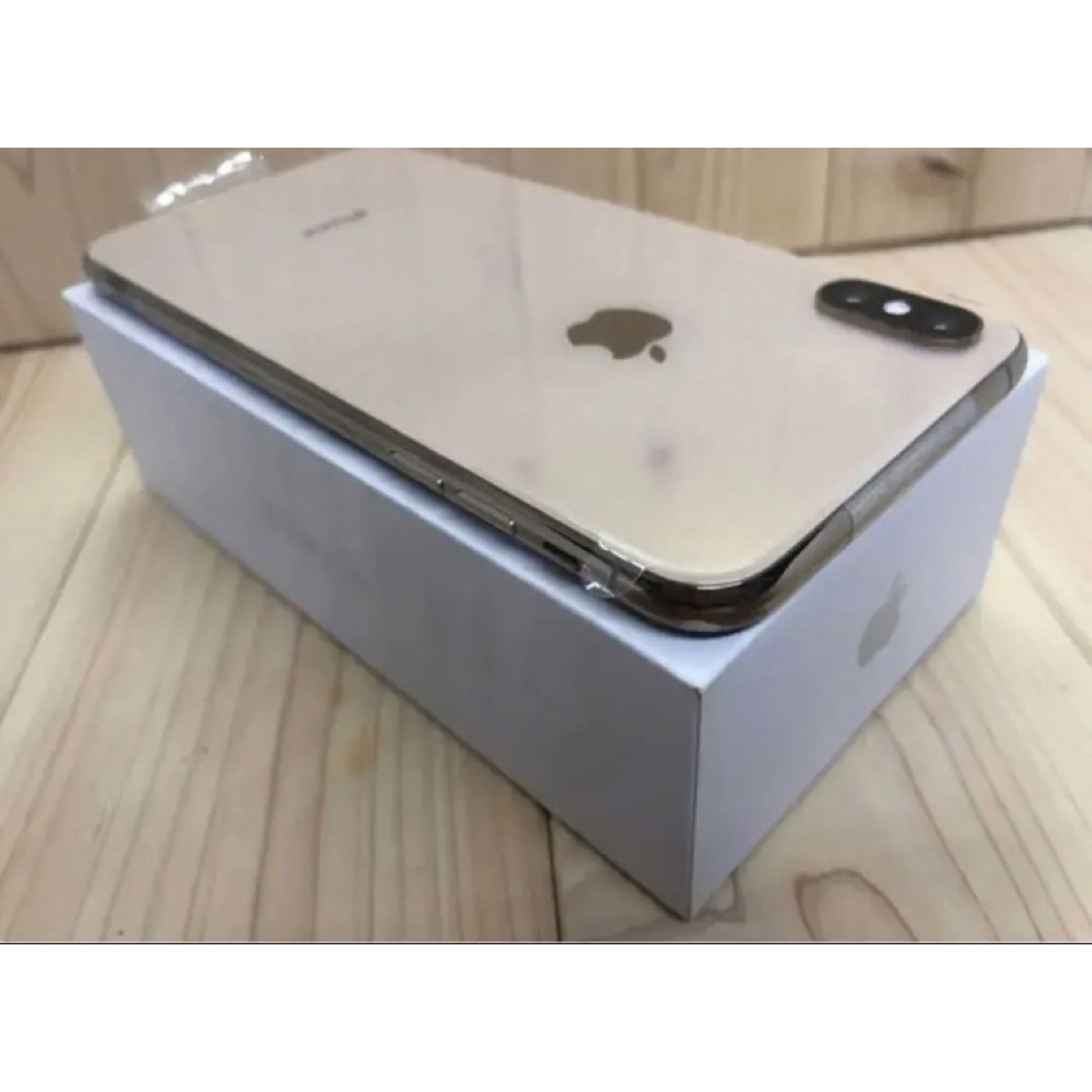 【新品】iPhone Xs Maxゴールド512GB SIMフリー スマホ/家電/カメラのスマートフォン/携帯電話(スマートフォン本体)の商品写真