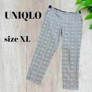 ユニクロ(UNIQLO)の♡♡☆☆楽ちん！ UNIQLO ユニクロ カーゴパンツ チェックグレー　XL(ワークパンツ/カーゴパンツ)