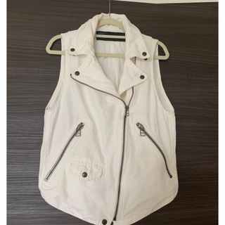 ザラ(ZARA)のジレ　ベスト(ベスト/ジレ)