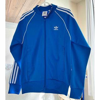 オリジナルス(Originals（adidas）)のアディダスオリジナルス　ジャージ　トップス　新品タグ付き(ジャージ)