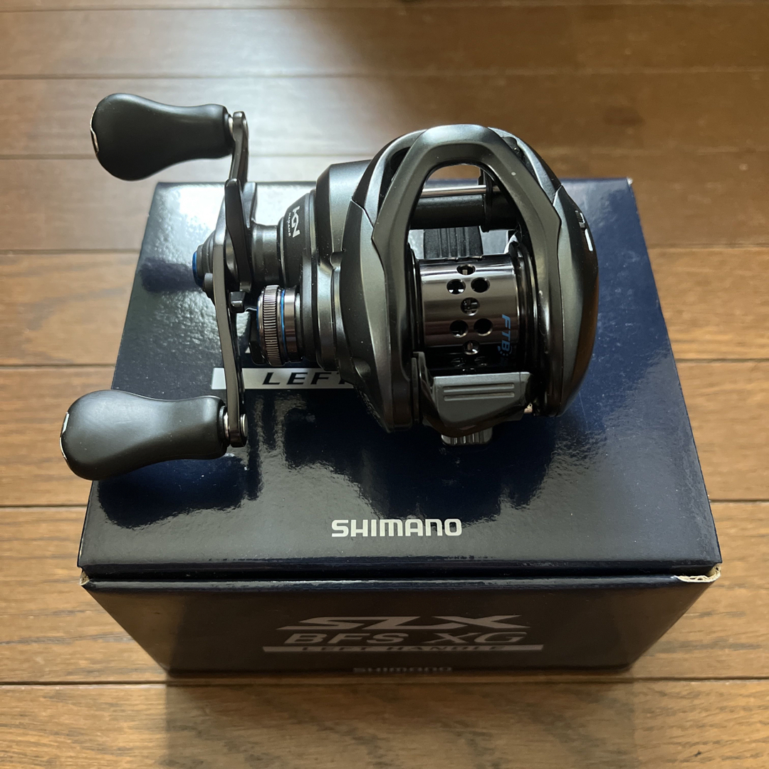 SHIMANO(シマノ)のSLX BFS XG ベアリングチューン 左ハンドル Shimano シマノ スポーツ/アウトドアのフィッシング(リール)の商品写真