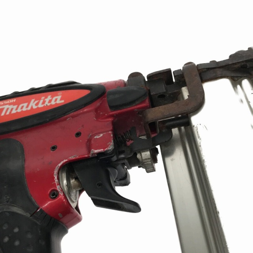 安いショッピング ☆中古品☆makita マキタ 高圧 仕上釘打機 AF550H