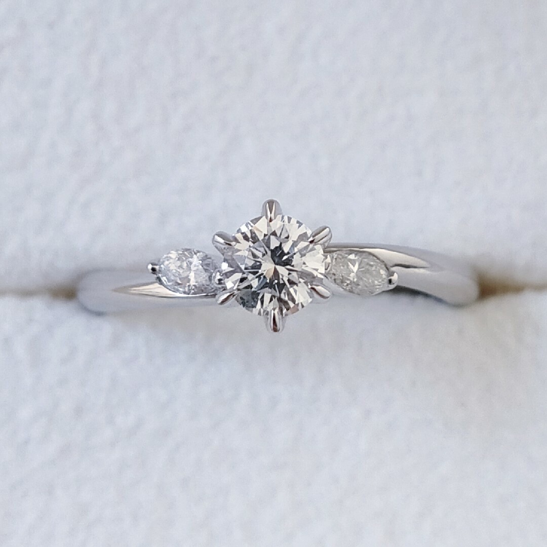 ダイヤモンド リング Pt950 0.269ct 0.11ct E VVS-1 | フリマアプリ ラクマ