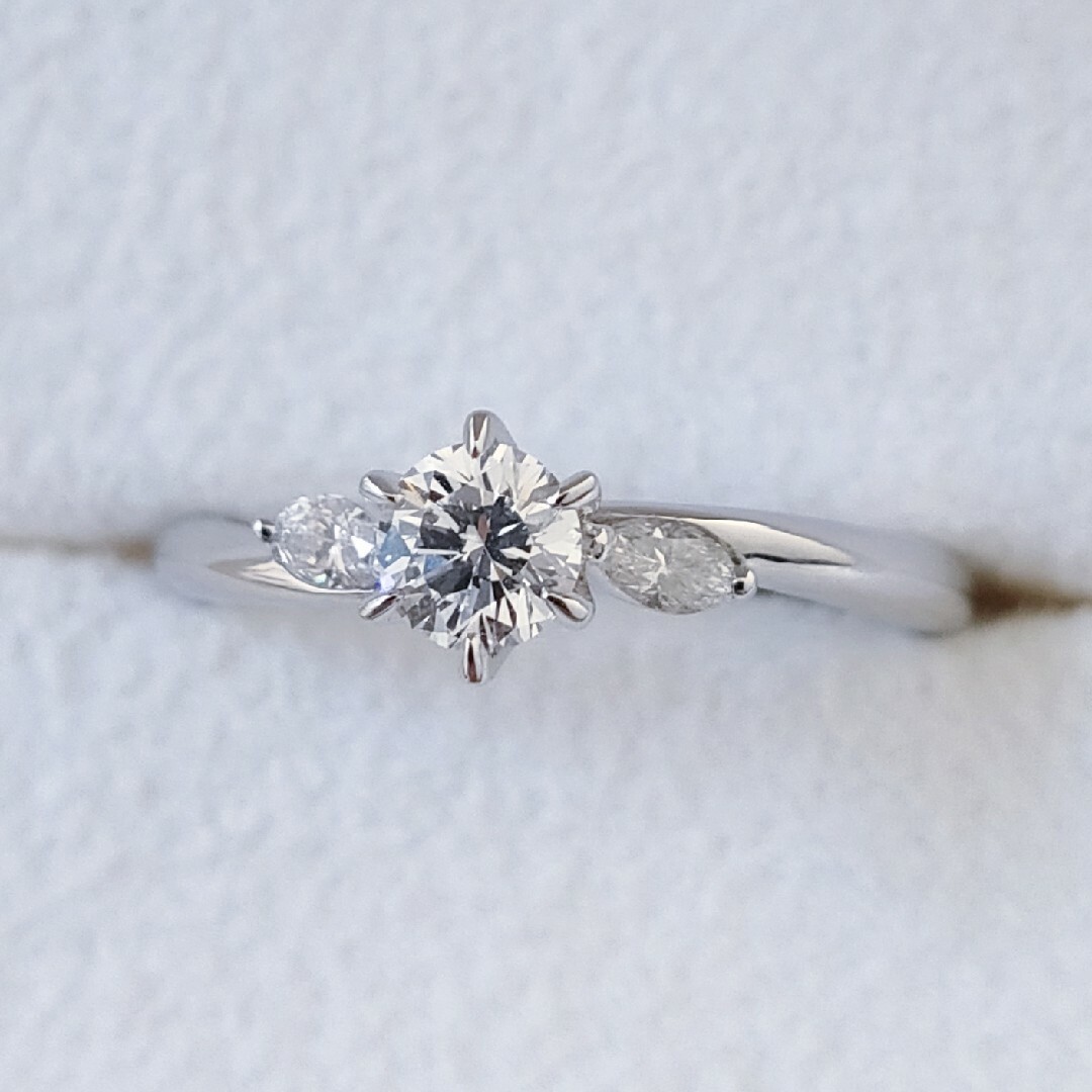 ダイヤモンド リング Pt950 0.269ct 0.11ct E VVS-1 | almasarat.edu.sa