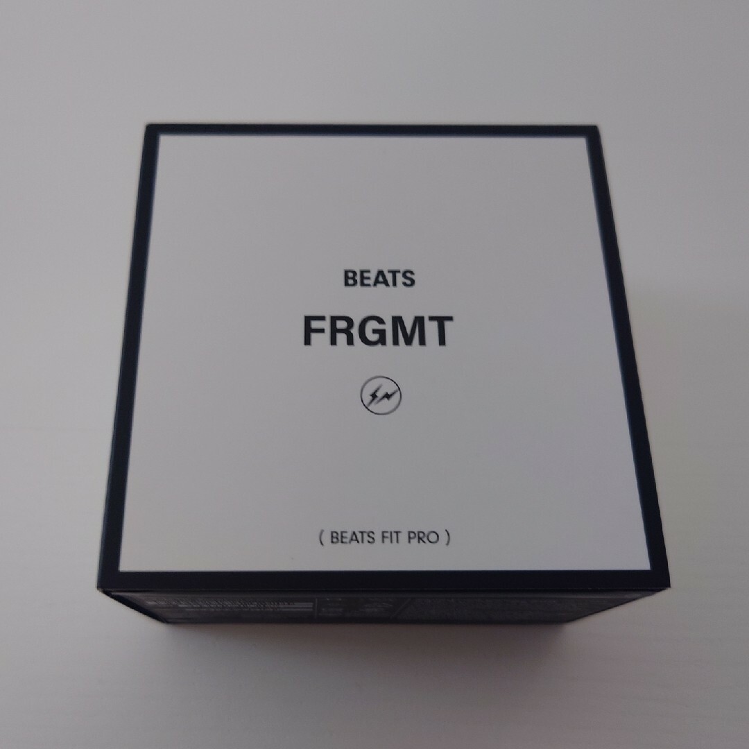 新品 FRAGMENT x Beats Fit Pro フラグメント ホワイト - ヘッドフォン