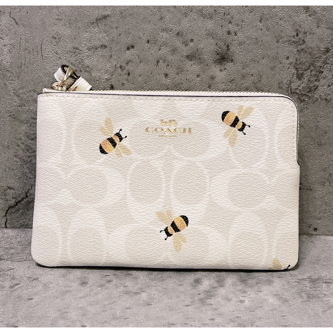 新品 COACH コーチ 財布 スマホケース ビー 蜂 正規品 C8676-