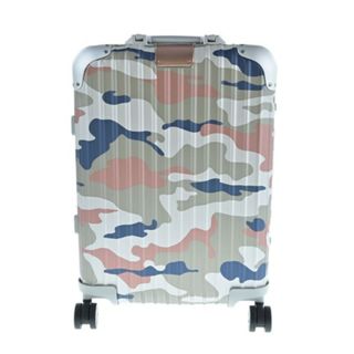 RIMOWA(ベージュ系)のフリマアイテム一覧 RIMOWA(ベージュ系)のフリマアイテム一覧
