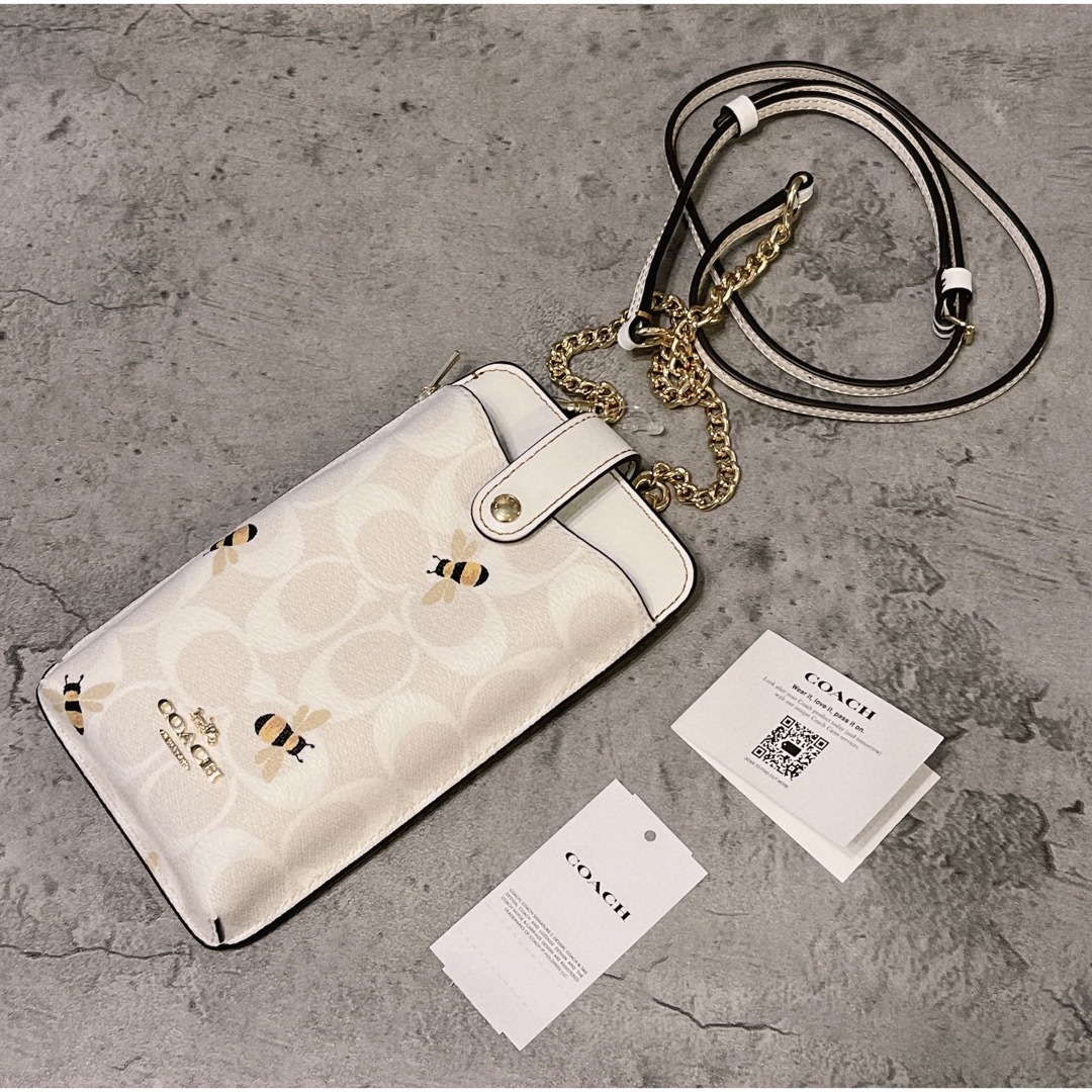 新品 COACH コーチ スマホショルダー クロスボディ ハニービー 蜂 はち | フリマアプリ ラクマ 新品 COACH コーチ スマホショルダー クロスボディ ハニービー 蜂 はち | フリマアプリ ラクマ